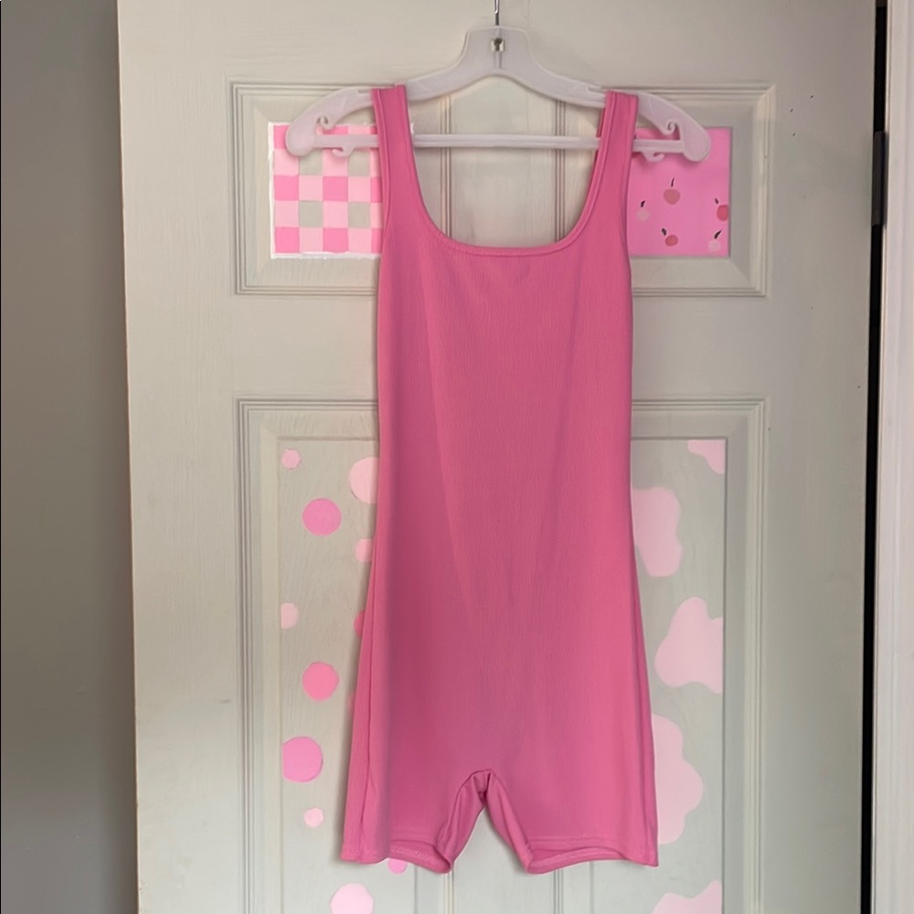 Chic Pink Sleeveless Jumpsuit